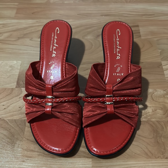 Red Slippers - Picture 7 of 7